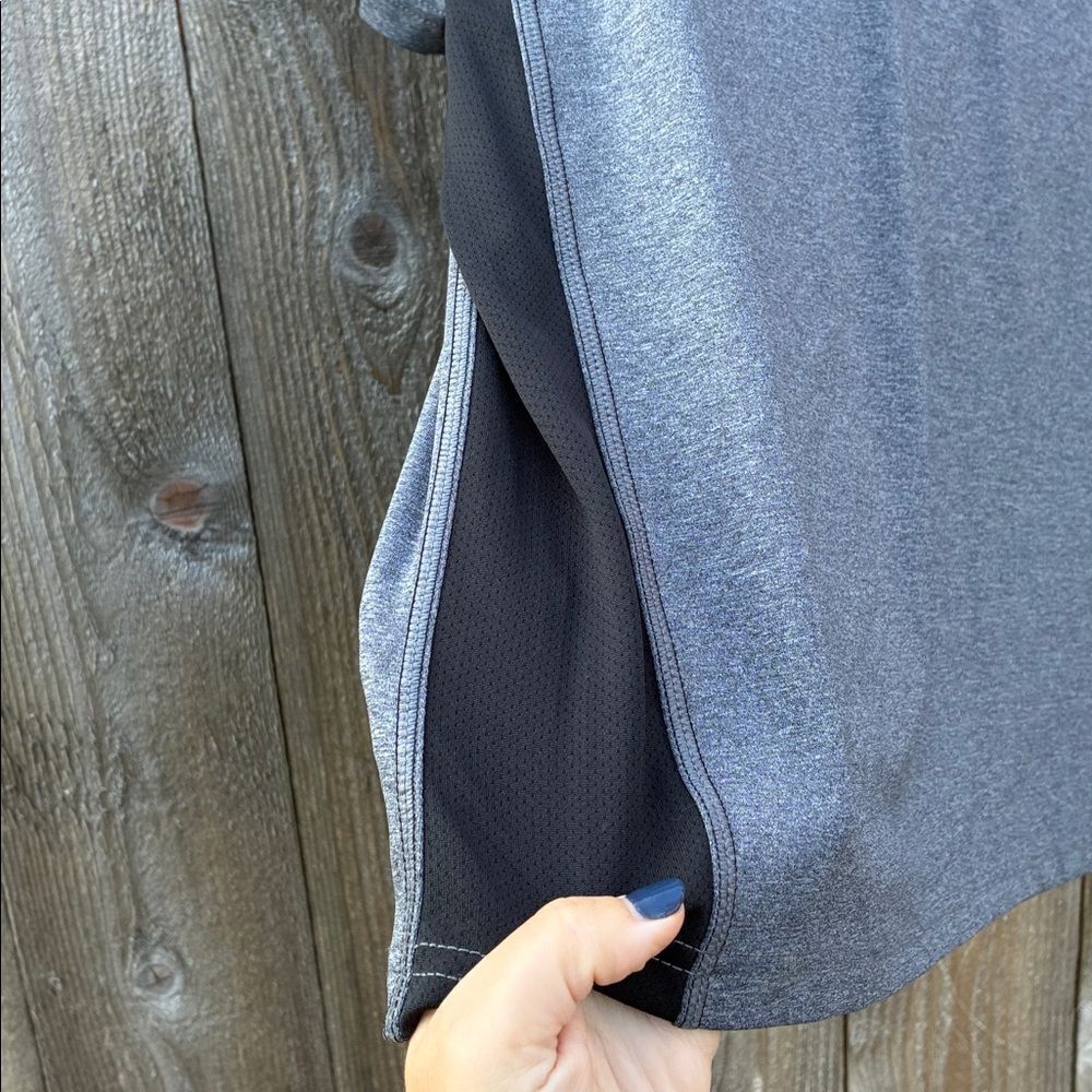 Champion Gray Men's Short Sleeve Fitted Tee - Picture 5 of 7